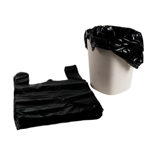 Plastic t shirt bag on roll for garbage